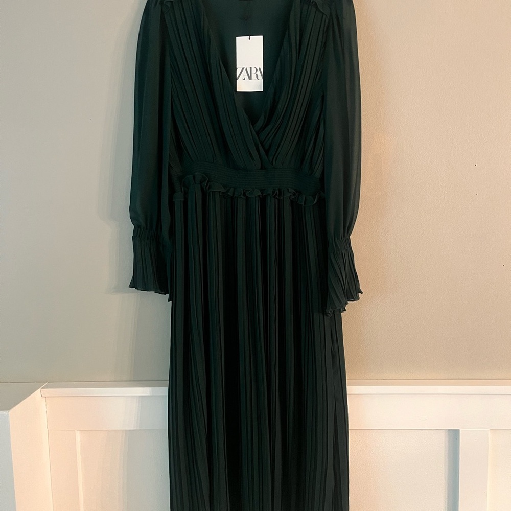 Zara Green Bishop Sleeve Plunge Gown